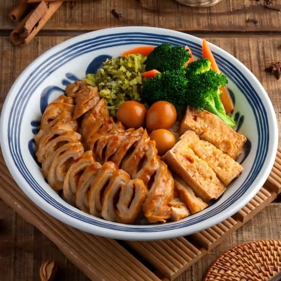 特色肥肠饭 Braised Pork Intestine Rice